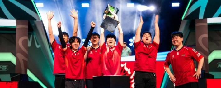 CNCS迎来了久违的冠军！CN.LOL什么时候才(cái)能重铸荣光(guāng)？