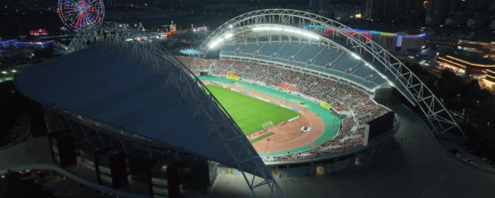 赛事不断，人流不息：濰(wéi)坊奥体中心点燃城市(shì)激情