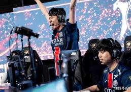 LOL全华班晋级世界賽(sài)！Karsa泪洒賽(sài)场，FoFo：我真的有罪？