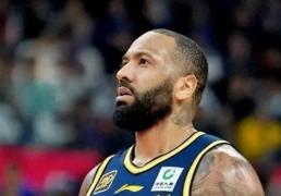 吉倫(lún)沃特禁赛处罚引发疑问：对比打架(jià)处罚差異(yì)合理吗？