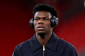 红魔盯上银河战舰铁腰，卡塞米罗替身浮现？