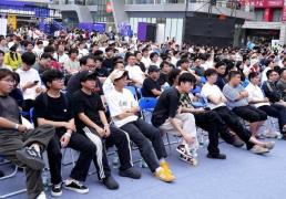 大湾区电競(jìng)迷再聚万江，LOL峡谷传奇观赛派对落幕