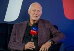 赫恩驳斥罗伯逊赛程抱怨：中国赞助商(shāng)手握赛事决定权