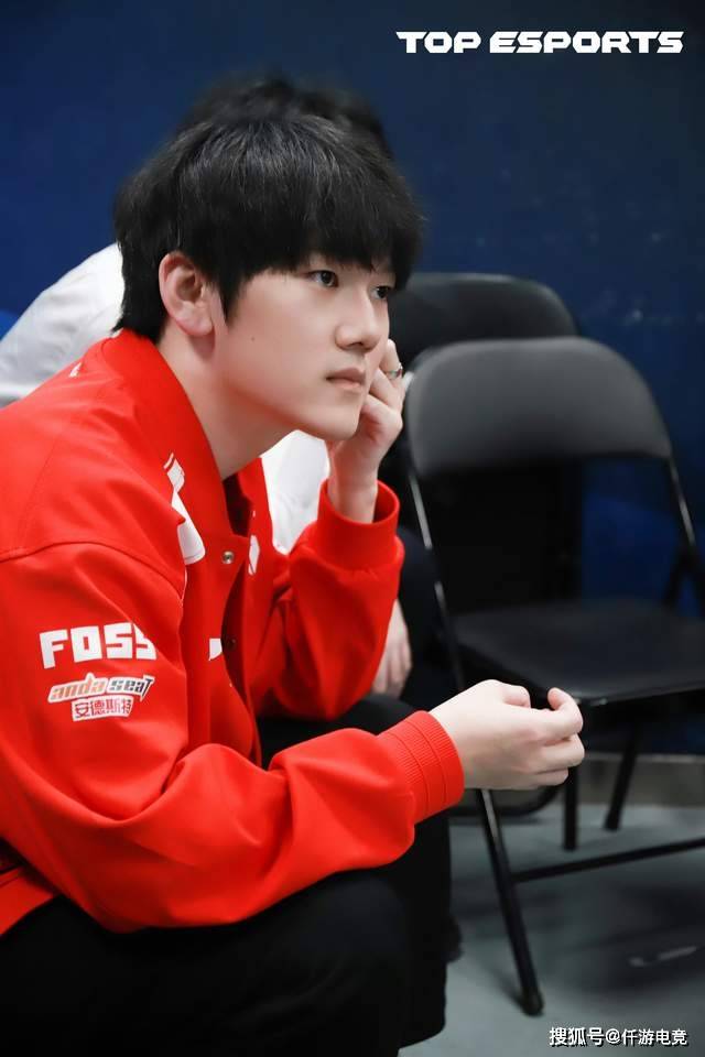 LOL：TheShy透露退役(yì)時(shí)间，想跟Rookie打到(dào)退役(yì)