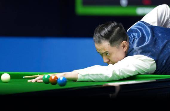 國(guó)歌四次響(xiǎng)彻世运赛场,中國(guó)台球队为國(guó)爭(zhēng)光