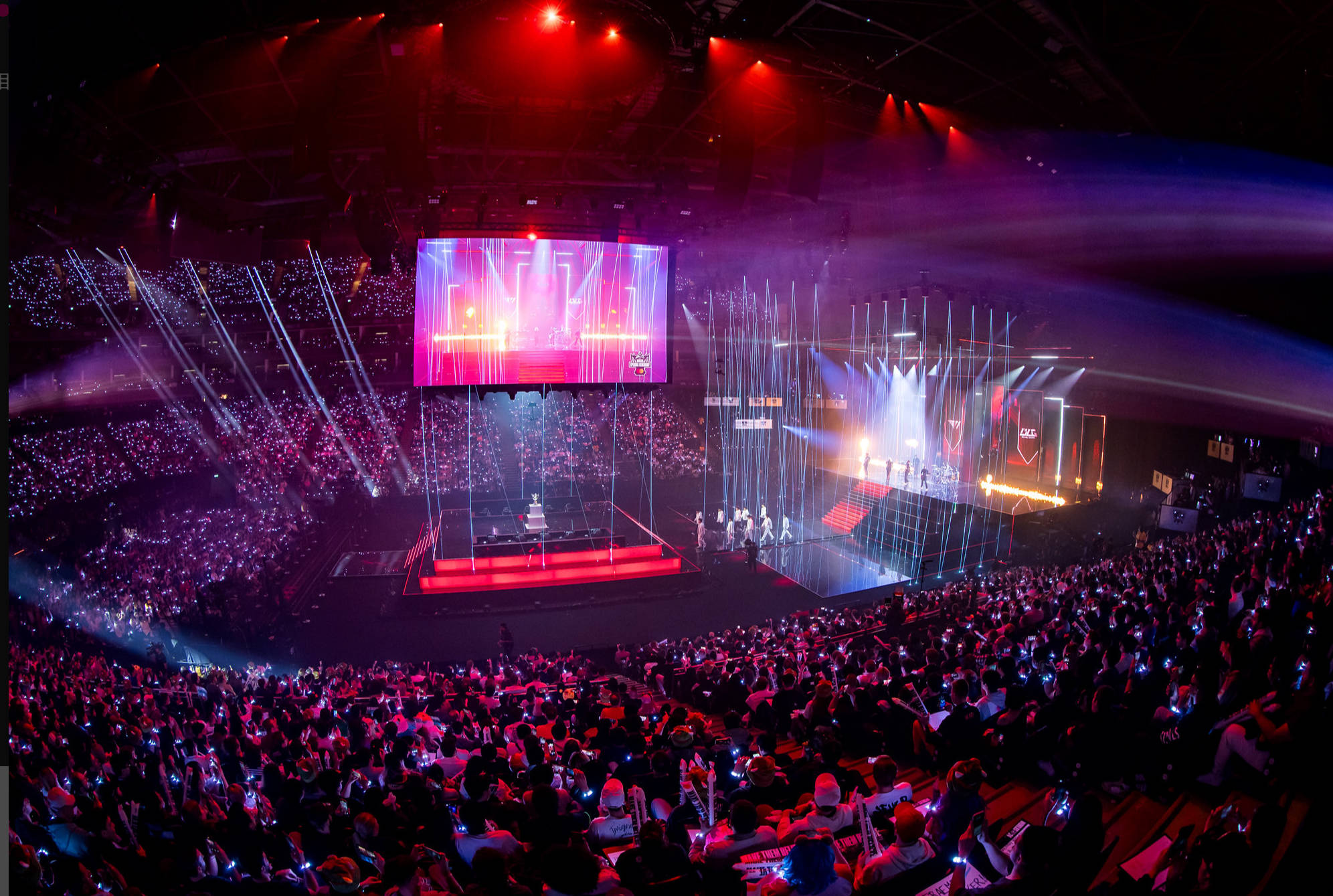 英雄联盟S15全球总决赛赛程时间与举辦(bàn)城市场馆公布!