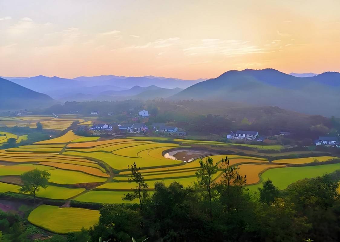 電(diàn)競(jìng)比赛奖金丰厚，选手们激烈角逐