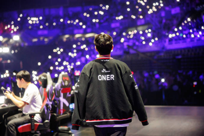 最有机会的一次！AL大战GEN，能否(fǒu)斩获电竞世界杯LOL冠軍(jūn)？