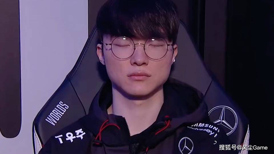 LOL历史(shǐ)最(zuì)强战队诞生！23连胜拿下MSI冠军，Faker被对位FMVP