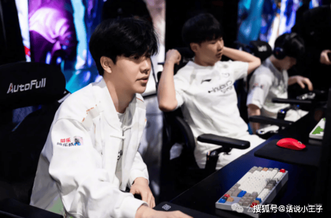 Theshy黑称後(hòu)，LPL制定新(xīn)规！朱开力挺Theshy：非常不尊重选手