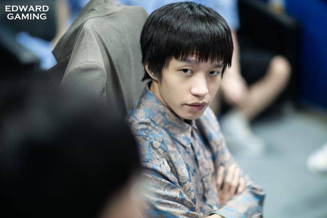 LPL：Clearlove加盟JDG战队，出任主教(jiào)练一职