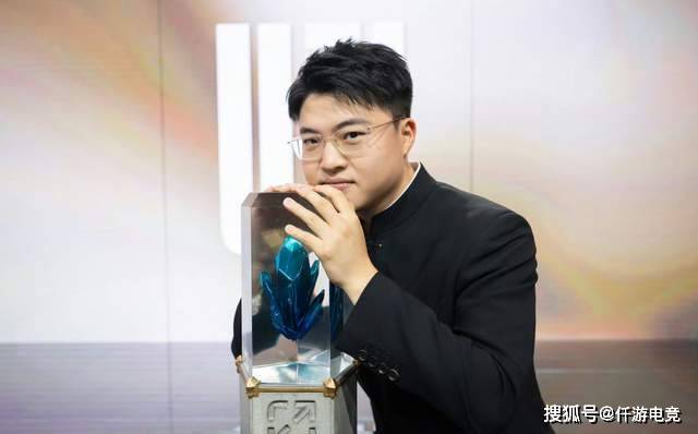 LOL：Ruler首次回应自己退役！世界赛冠军打野回应加(jiā)盟BLG