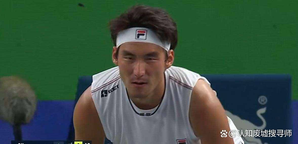 中(zhōng)国小将布云朝克特大師(shī)赛再突破！以下克上点燃上海赛场