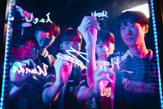 电竞世界杯LOL最(zuì)后的希望(wàng)!AL能否复仇(chóu)T1,成(chéng)功杀入决赛?