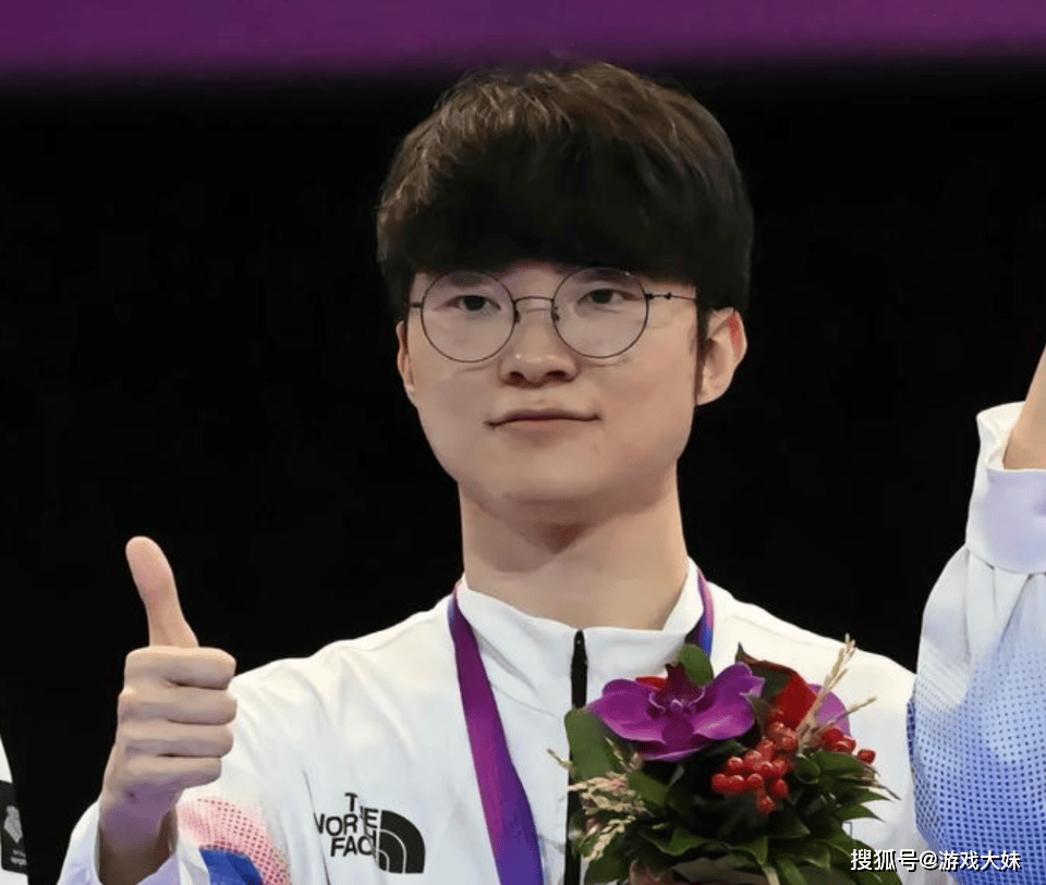 不愧(kuì)是最重视电竞的國(guó)家,韩國(guó)高一课本更新,将亚运會(huì)LOL写进教材