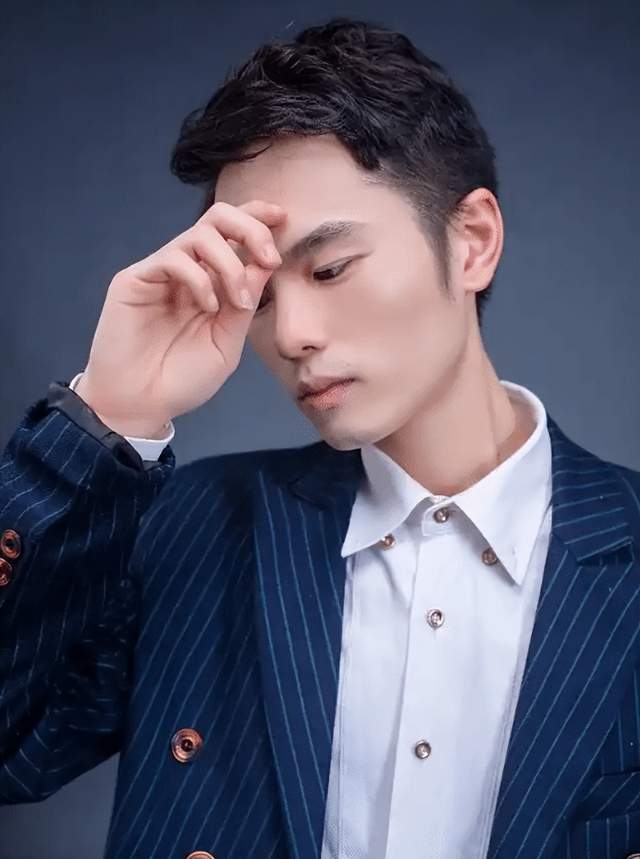 突(tū)發(fā)！《英雄联盟》知名主(zhǔ)播确诊尿毒症，或暂别直播