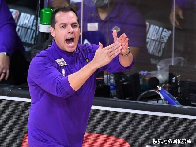 LOL比赛设置局内战術(shù)暂停？为什么我觉得此举很抽象，不可行！