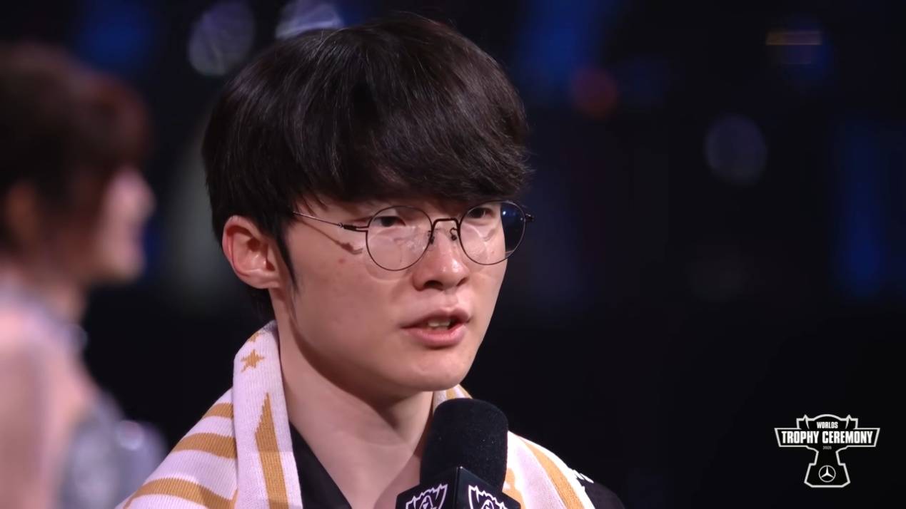 LOL迎来重大爆料!拳头官方透露,LCK明年的比赛,教(jiào)练或参与指(zhǐ)挥