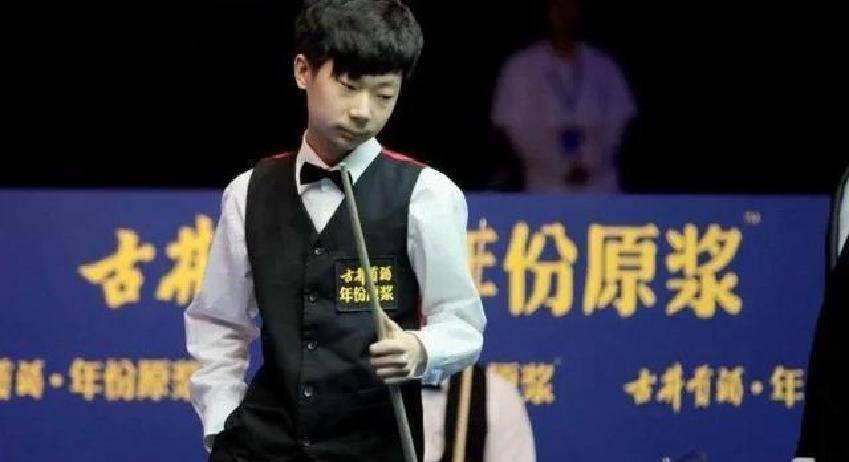 1比5到6比5!张家玮英锦赛资格(gé)赛大逆转,保级之路仍(réng)挑战重重