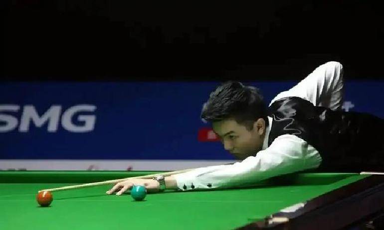 1比5到6比5!张家玮英锦赛资格(gé)赛大逆转,保级之路仍(réng)挑战重重