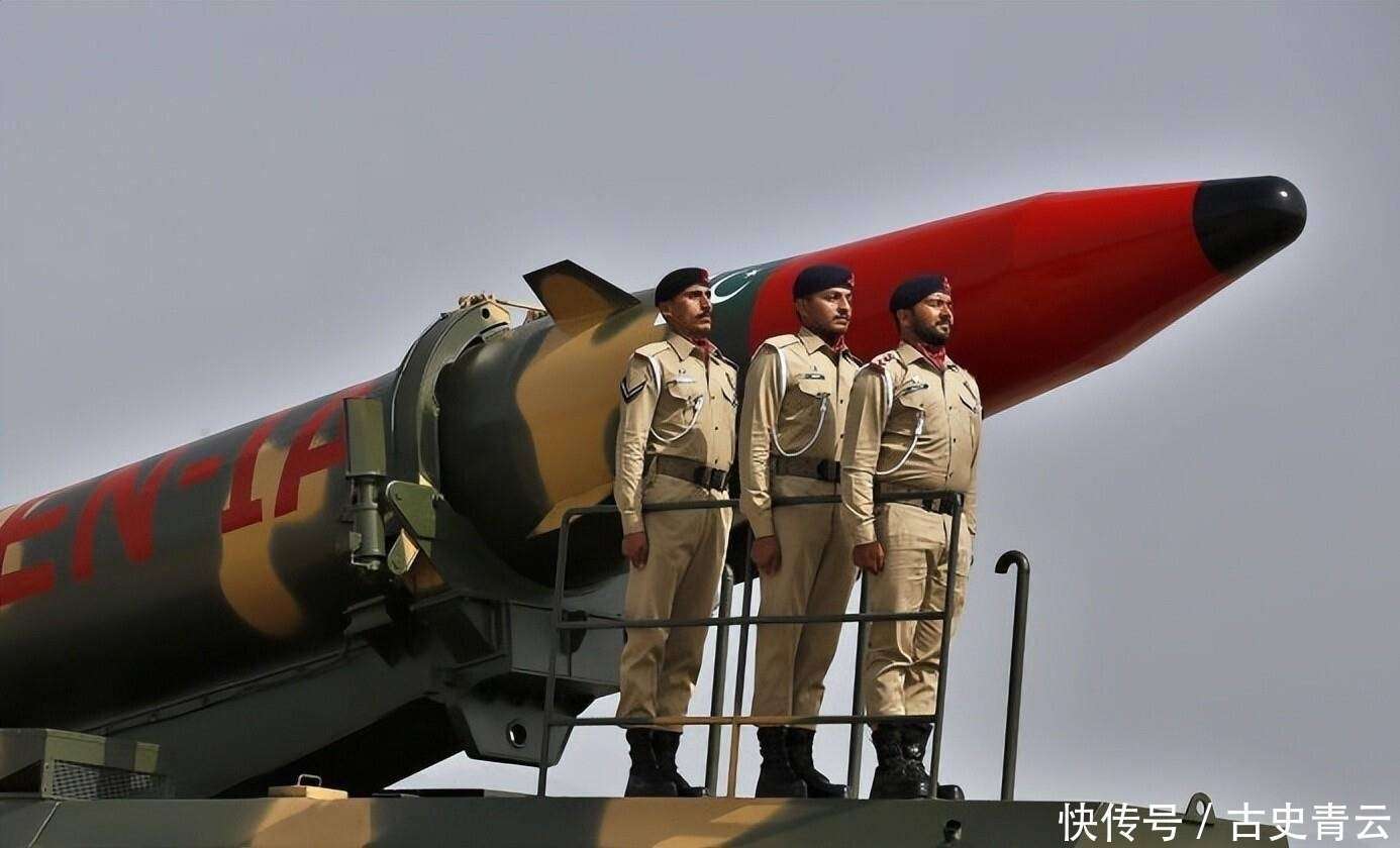 全球最新空军战力(lì)榜惹争议，美国第1，俄第2，第3竟(jìng)然(rán)不是中国？