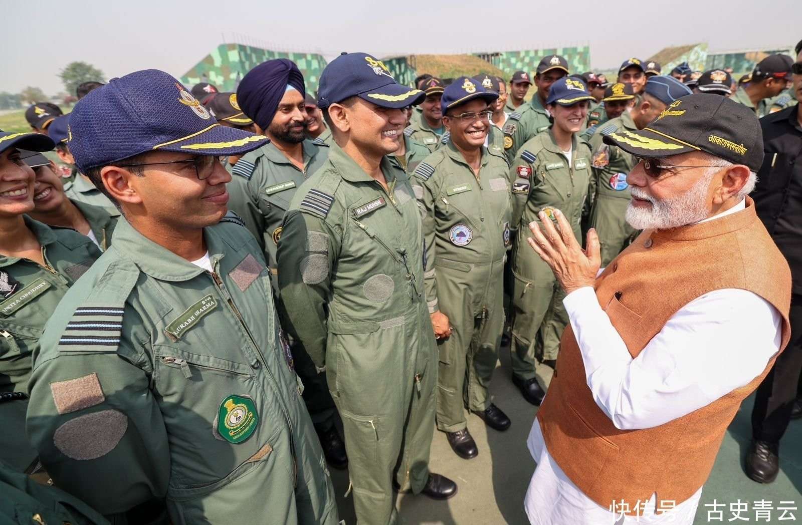 全球最新空军战力(lì)榜惹争议，美国第1，俄第2，第3竟(jìng)然(rán)不是中国？