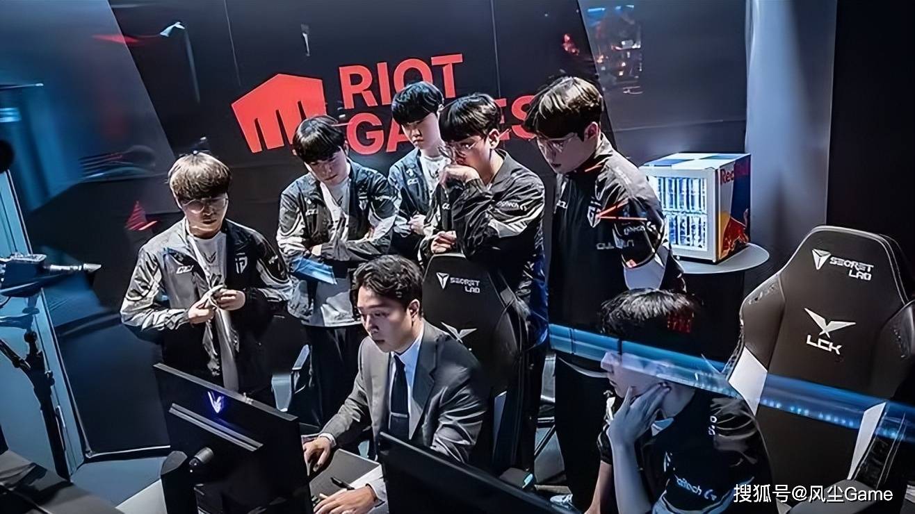 LOL步入付费观賽(sài)时代！LCK宣布K杯收(shōu)费，教練(liàn)语音开启测试