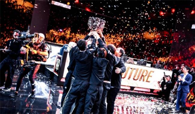 【一竞技1JingJi】LOL：FPX官宣退出LPL赛事(shì) 369大概率休息AL全员续约