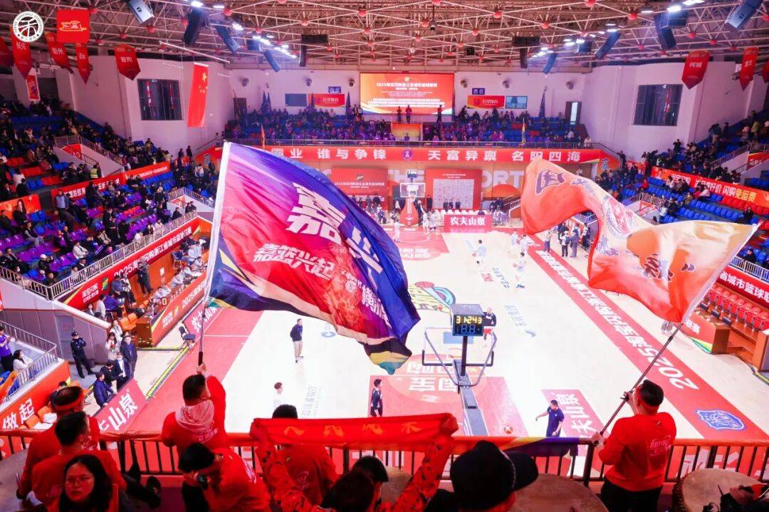 大战榜首！输球没输人